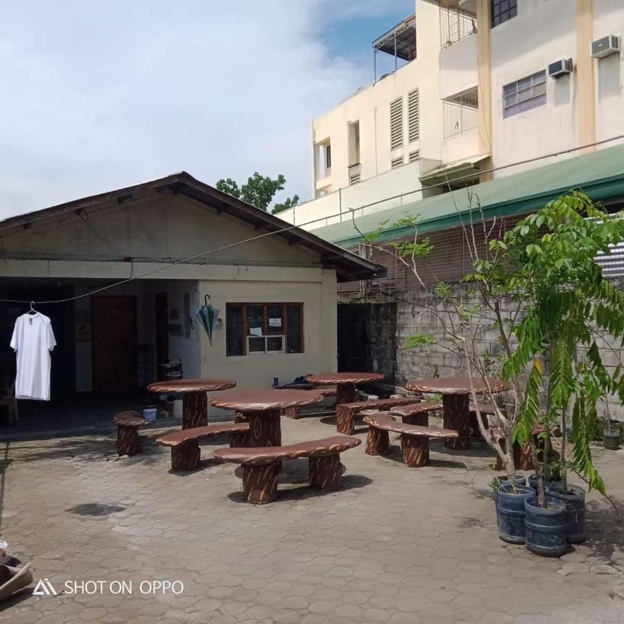Jow'S Place Tarlac City Exterior photo