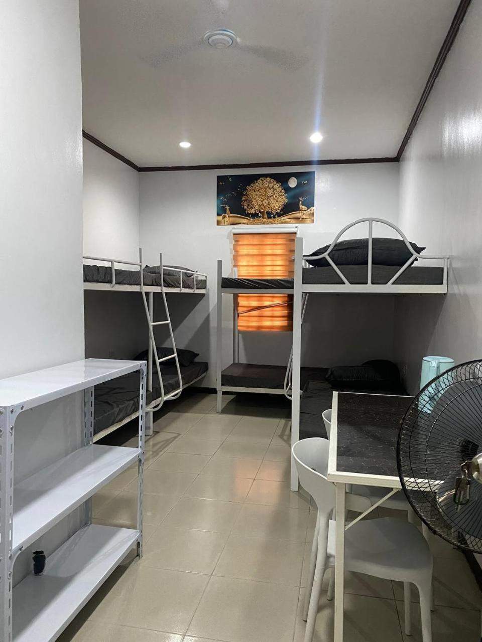Jow'S Place Tarlac City Exterior photo