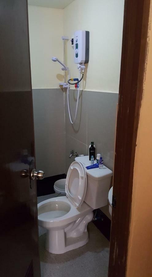 Jow'S Place Tarlac City Exterior photo